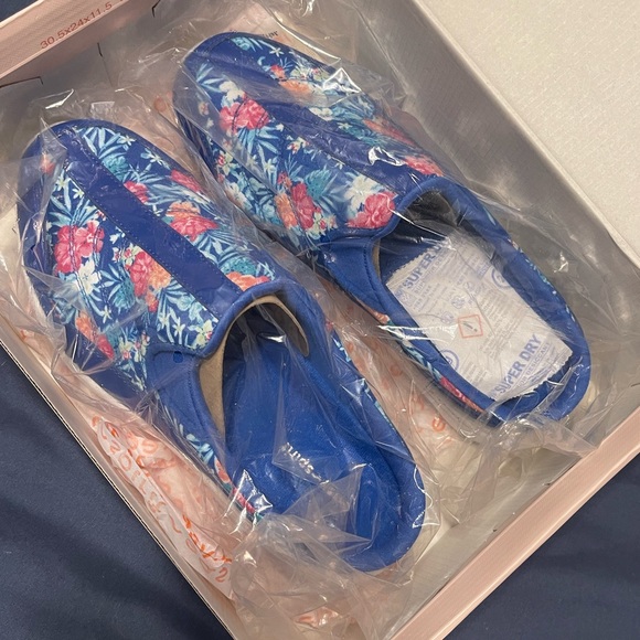 Easy Spirit TravelTime 500Slip on Shoes - Picture 7 of 10